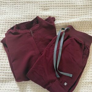 Figs Maroon Rafaela XS top, high waisted yola small petite